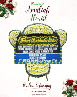 Papan Bunga Duka di Landasan Ulin Timur